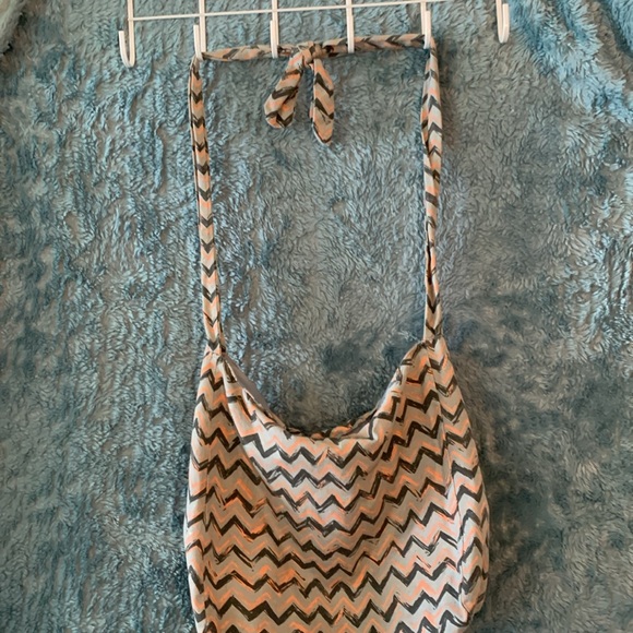 Adjustable strap purse, brand new orange with black zigzag - Picture 2 of 6